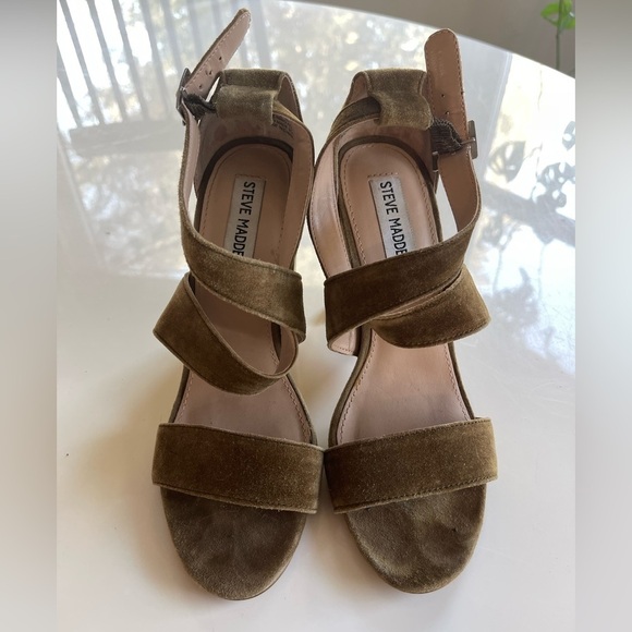 Steve Madden Olive Suede Leather Heels - 7.5 - Picture 2 of 5